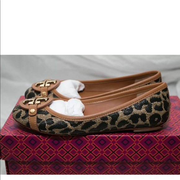 Tory Burch Aaden Ballet Flat - Picture 1 of 6